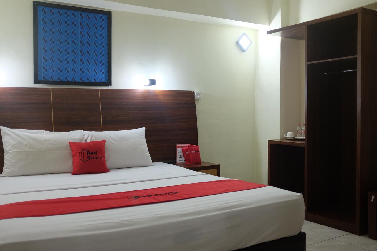 Reddoorz Plus Near Senen Jakarta Exteriér fotografie